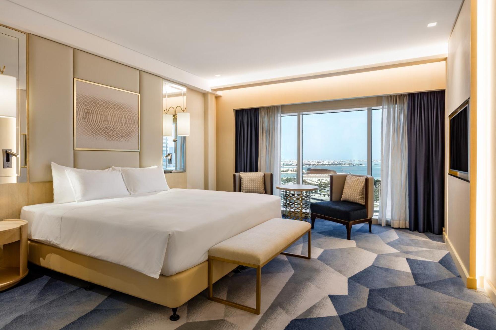 Royal Suite Lounge Access